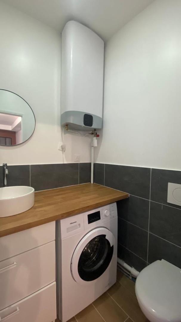 Spacious Flat Near Grands Boulevards 6P Paris Exterior photo